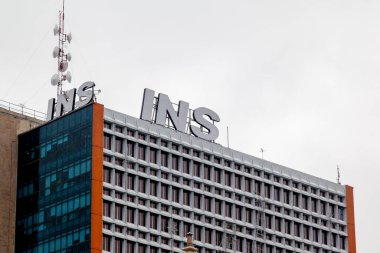 San Jose, Kosta Rika - 4 Ekim 2018: San Jose 'deki karargah binasında INS imzası. Ulusal Sigorta Enstitüsü (İngilizce: National Insurance Institute) Kosta Rika 'nın bir devlet kurumudur..