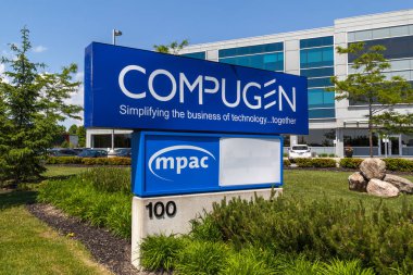 Richmond Hill, Ontario, Kanada - 16 Haziran 2018: Richmond Hill, Ontario, Kanada 'daki merkezde Compugen' in işareti. Compugen özel mülkiyetli ve işletilen bir bilişim şirketi..