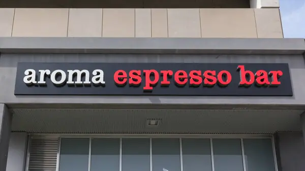 Торонто Онтарио Канада Апреля 2018 Года Табличка Aroma Espresso Bar — стоковое фото