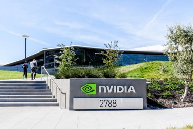 Santa Clara, Kaliforniya, ABD - 29 Mart 2018: Silikon Vadisi 'ndeki yeni karargahta Nvidia' nın işareti. Nvidia Şirketi bir Amerikan teknoloji şirketidir.. 