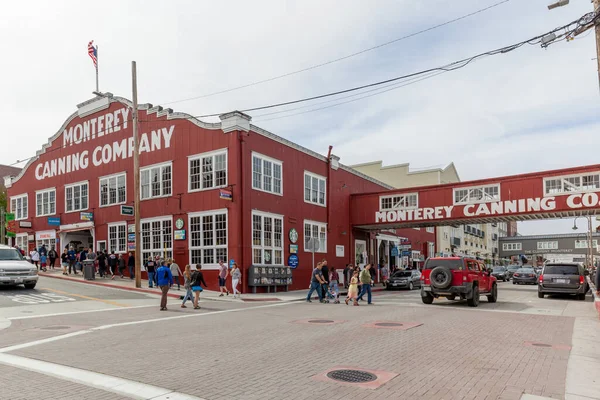 San Francisco California Usa March 2018 People Cannery Row Waterfront — Stock Photo, Image