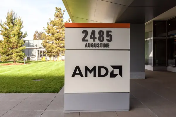 美国加利福尼亚州圣何塞 2018年3月30日 Amd在硅谷总部的标志 Amd是一家美国跨国半导体公司 — 图库照片