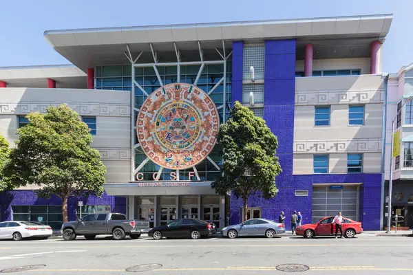 City College San Francisco Mission Campus Entrance Colorful Foot Aztec — Stock Photo, Image
