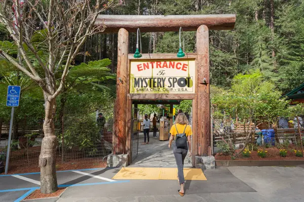 Santa Cruz California Usa March 2018 Entrance Mystery Spot Mystery — Stock Photo, Image