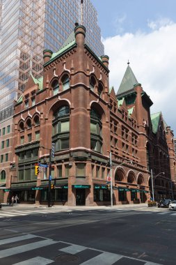 TORONTO, CANADA - 20 AĞUSTOS 2017: Toronto 'nun Yonge ve Richmond Caddesi' ndeki Konfederasyon Mirası Yaşam Binası, 1911-12 yılları arasında inşa edildi..