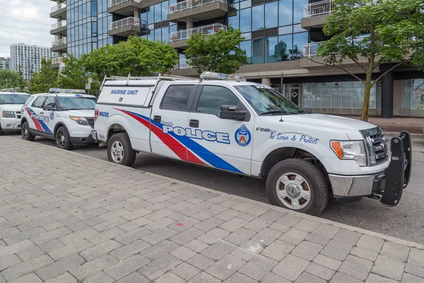 Toronto Polisinden Bir Polis Kamyonu — Stok fotoğraf