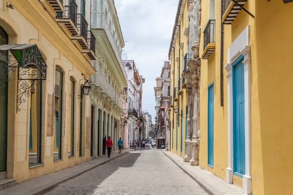 Rua Amarela Havana Velha Cuba — Fotografia de Stock