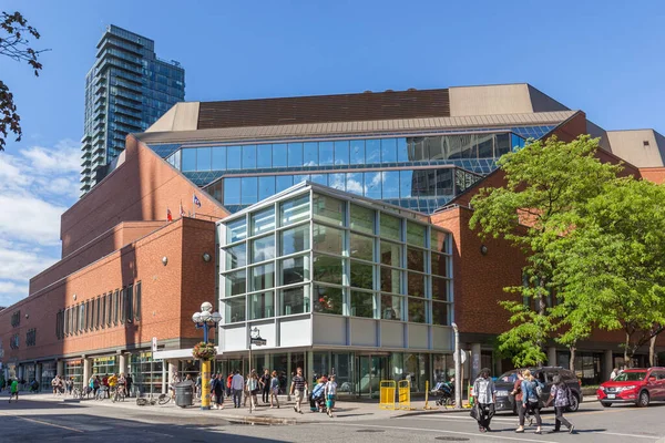 stock image TORONTO, CANADA - JUNE 25, 2017: Exterior view of Toronto reference library, one of the three largest libraries in the city and biggest public reference library in Canada.