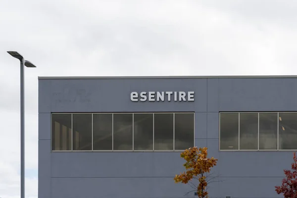 2012年10月28日 Esentire总部位于加拿大安大略省滑铁卢菲利普街451号 Esentire是一家加拿大网络安全公司 提供托管检测和响应 Mdr 解决方案 — 图库照片