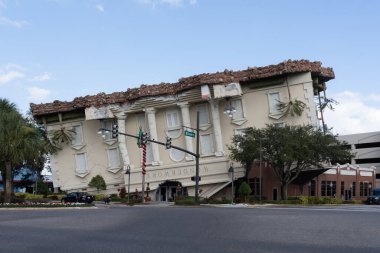 Orlando, Fl, USA - 5 Ocak 2022: Orlando, Fl, ABD 'de Wonderworks. WonderWorks 100 + aktif bilim sergisi, lazer etiketi, halat kursu ve 6D hareketli sürüş ile turistik bir cazibe merkezi..