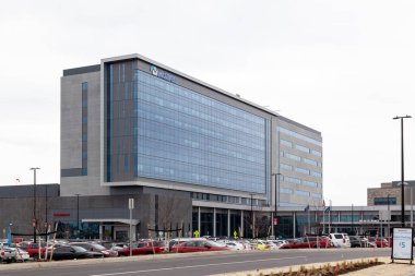 Port Huron, Michigan, ABD - 30 Mart 2022: Port Huron, Michigan, ABD 'deki McLaren Hastanesi. McLaren Limanı Huron, kar amacı gütmeyen 186 yataklı bir hastane..