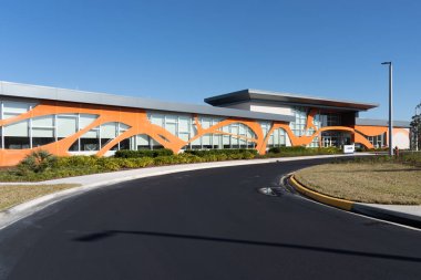 Orlando, FL, ABD - 20 Ocak 2022: Orlando, FL, ABD 'deki merkezde IAAPA imzası. IAAPA, eğlence endüstrisinin küresel derneğidir..