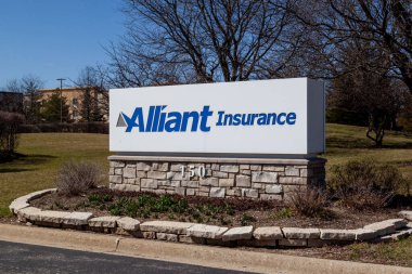 Bannockburn, Illinois, ABD - 27 Mart 2022: Bannockburn, Illinois, ABD. Alliant Sigorta Hizmetleri, çeşitli sigorta ürünleri ve hizmetleri sunan Amerikalı bir dağıtımcıdır.