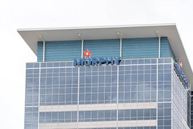 Houston, Teksas, ABD - 6 Mart 2022: Murphy merkez binası Houston, Teksas, ABD. Murphy Petrol Şirketi bir Amerikan petrol ve doğal gaz arama ve üretim şirketidir..