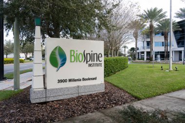 Orlando, Fl, USA - 5 Ocak 2022: Orlando, Fl, ABD 'deki Biospine Enstitüsü. Biyoomurga Enstitüsü asgari invaziv omurga cerrahisi alanında uzmanlaşmıştır..