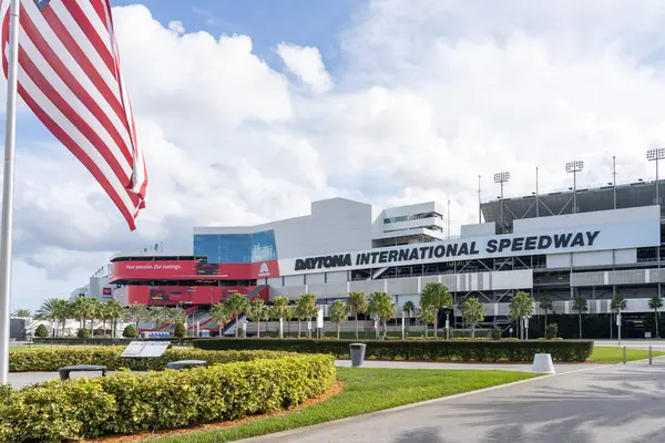 Daytona Beach, FL, ABD - 13 Ocak 2022: Daytona Uluslararası Yarış Pisti, FL, ABD. Daytona Uluslararası Yarış Pisti.