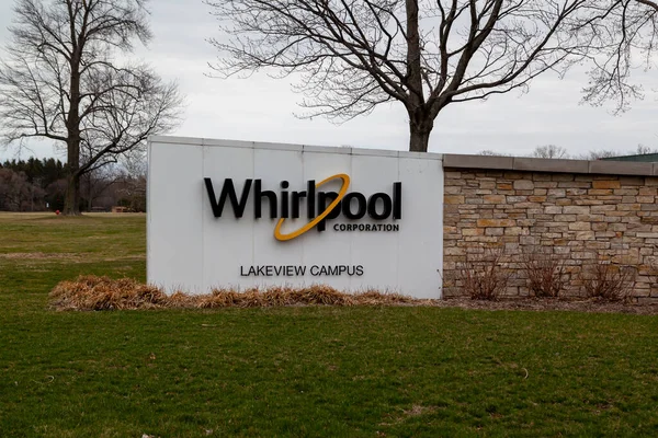 Benton Harbor Michigan Usa March 2022 Whirlpool Corporations Sign Its — Stock Photo, Image