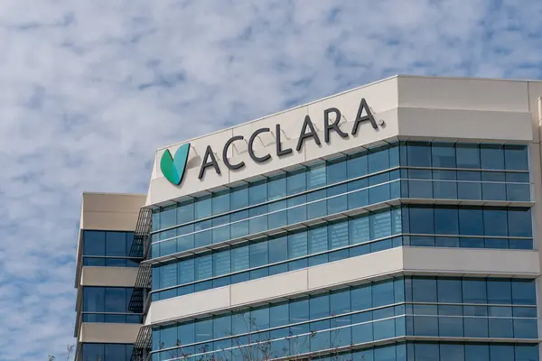 休斯敦 美国Tx 2022年3月2日 美国Tx休斯敦总部大楼的Acclara标志 Acclara解决方案是一家收入周期管理公司 — 图库照片