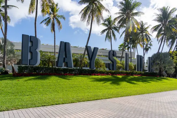 Miami Florida Usa January 2022 Bayside Sign Shown Miami Florida — Stock Photo, Image
