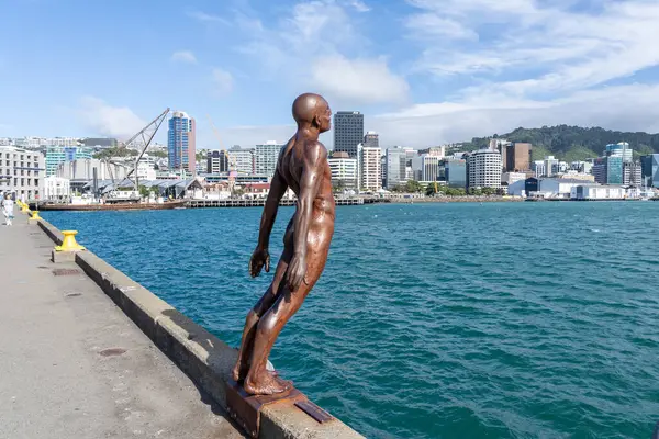 Wellington New Zealand February 2024 Solace Wind Naked Man Sculpture — стоковое фото