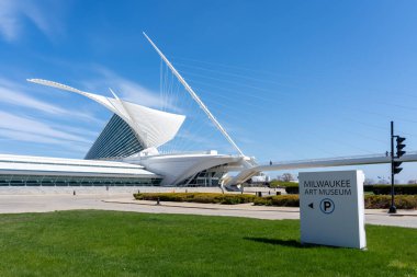 Milwaukee Sanat Müzesi, Milwaukee, Wisconsin, ABD, 3 Mayıs 2023. Milwaukee Sanat Müzesi bir sanat müzesidir ve koleksiyonunda yaklaşık 25.000 sanat eseri vardır..