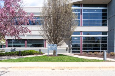 Arrowhead Eczacılık, 502 S Rosa Rd, Madison, Wisconsin, ABD 'de 4 Mayıs 2023 tarihinde. Arrowhead Pharmaceuticals, ABD 'de halka açık bir biyofarmasötik şirketidir..