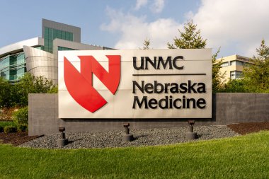 Omaha, NE, ABD 'deki Nebraska Üniversitesi Tıp Merkezi, 6 Mayıs 2023. Nebraska Üniversitesi bir kamu akademik sağlık bilim merkezidir..