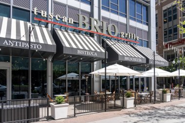 11 Mayıs 2023 'te Salt Lake City, Utah' taki City Creek Center 'daki Brio İtalyan Grille restoranı. Brio, Toskana 'dan esinlenilmiş ızgara, ayrıca şarap ve kokteyl servisi veren bir İtalyan zinciri..