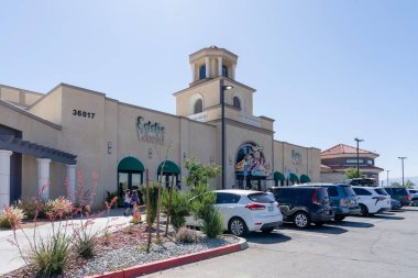 EddieWorld, Yermo, CA, ABD, 29 Mayıs 2023. Eddie World benzin istasyonlarının dört mevsimidir..