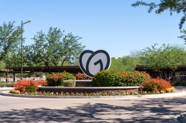 26 Mayıs 2023 'te Tempe, Arizona, ABD' deki karargahta Godaddy tabelaları. GoDaddy Inc., Amerika Birleşik Devletleri 'nde internet alan adı kaydı ve web sunucu şirketidir..