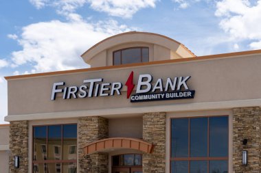 17 Mayıs 2023 'te ABD' nin Broomfield kentindeki Firstier Bank şubesi..