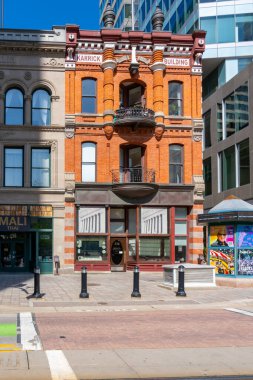 Karrick Binası, Salt Lake City, Utah, ABD - 15 Mayıs 2023. Karrick Binası, Richard K.A. tarafından tasarlanmış 3 katlı tuğla ve taş ticari bir binadır. Klets 1887 'de inşa edildi..