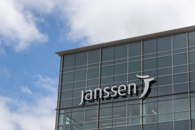 Janssen Eczacılık Ofisi Brisbane, Kaliforniya, ABD - 7 Haziran 2023. Janssen Eczacılık bir ilaç şirketi..