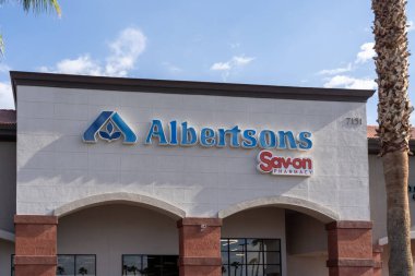 Las Vegas, NV, ABD 'deki Craig Marketplace' de 1 Haziran 2023 'te bir Albertsons mağazası. Albertsons Şirketi, bir Amerikan bakkal şirketidir..
