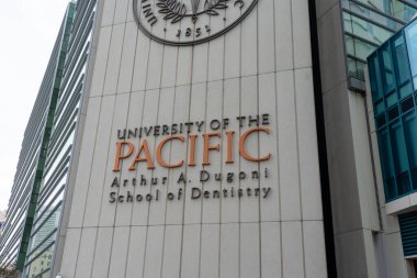 San Francisco, California, ABD - 6 Haziran 2023: San Francisco, Kaliforniya, ABD 'deki Pasifik San Francisco Kampüsü Üniversitesi. Pasifik Üniversitesi özel bir üniversitedir..