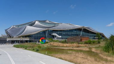 Google Bay View şirket kampüsü Mountain View, Kaliforniya, ABD - 8 Haziran 2023. Google Bay View Campus, NASA Ames Araştırma Merkezi 'nin bitişiğindeki 42 dönümlük bir alanda yer almaktadır..