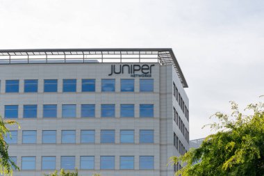 Juniper Networks merkezi Sunnyvale, Kaliforniya, ABD - 11 Haziran 2023. Juniper Networks, Ağ Ürünleri geliştiren ve pazarlayan bir Amerikan şirketidir..