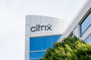 Silikon Vadisi 'ndeki Citrix ofis binası, Santa Clara, ABD - 10 Haziran 2023. Citrix Systems, Inc. (Citrix Systems, Inc.) ABD 'li çok uluslu bulut bilgisayar ve sanal teknoloji şirketidir..