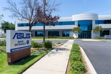 ASUS 'un Silikon Vadisi' ndeki ABD Karargahı, Fremont, CA, ABD - 11 Haziran 2023. ASUS, Tayvan merkezli, çok uluslu bilgisayar donanımı ve tüketici elektroniği şirketidir..