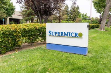 San Jose, California, ABD 'de süpermikro tabela. 10 Haziran 2023. Super Micro Computer, dba Supermicro, bir bilgi teknolojisi şirketidir..