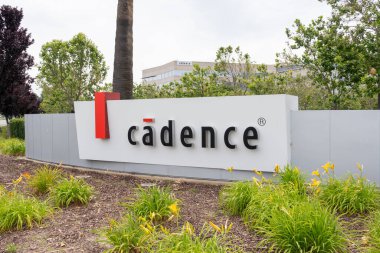 10 Haziran 2023 'te San Jose, Kaliforniya' da Cadence tabelası. Cadence Design Systems, Inc., ABD 'li çokuluslu bilgisayar yazılım şirketidir..