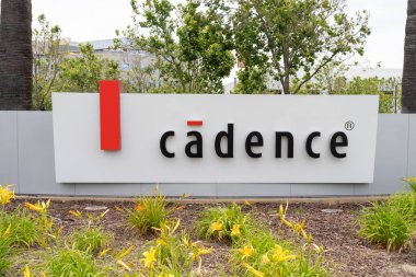 10 Haziran 2023 'te San Jose, Kaliforniya' da Cadence tabelası. Cadence Design Systems, Inc., ABD 'li çokuluslu bilgisayar yazılım şirketidir..