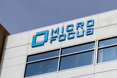 Micro Focus ofis binası Santa Clara, Kaliforniya, ABD - 10 Haziran 2023. Mikro Odak artık OpenMetin.