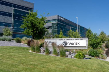 Verisk ofis binası Lehi City, Utah, ABD, 25 Haziran 2023. Verisk Analytics, A.B.D. 'nin çok uluslu veri analizi ve risk değerlendirme şirketidir.. 