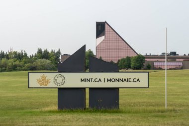 Kanada Kraliyet Nanesi Müzesi, Winnipeg, Manitoba, Kanada - 21 Temmuz 2023. Ulusal darphanelerden biri olan bu tesis, madeni para üretim süreciyle ilgili turlar ve sergiler sunuyor.