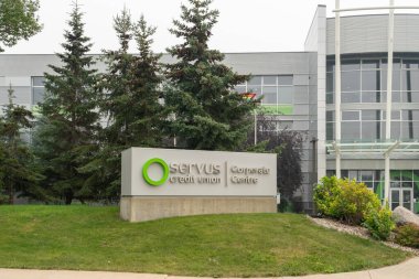 Servus Kredi Birliği Genel Merkezi Edmonton, Alberta, Kanada - 14 Temmuz 2023.