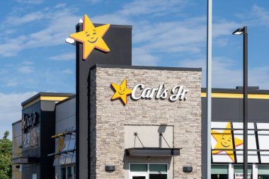 Carl's Jr. Salt Lake City 'deki restoran, Utah, ABD, 23 Haziran 2023. Carl's Jr. Restoranlar LLC bir Amerikan fast food restoran zinciri..