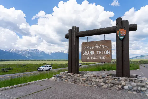 stock image The entrance sign of Grand Teton National Park, Wyoming, USA - June 29, 2023. Grand Teton National Park is an American national park in northwestern Wyoming