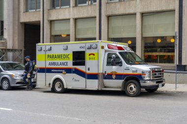 Ottawa, On, Kanada - 15 Ekim 2023: Ottawa ambulans aracı Ottawa 'da görüldü.