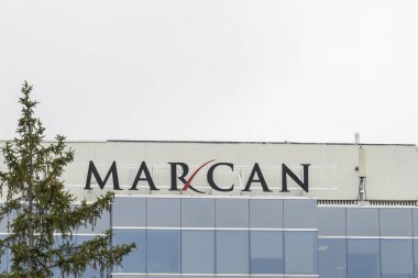 Ottawa, Ontario, Kanada - 16 Ekim 2023: Ottawa, Ontario, Kanada 'daki binanın Marcan logosu. Marcan İlaç Şirketi genel bir ilaç şirketidir..